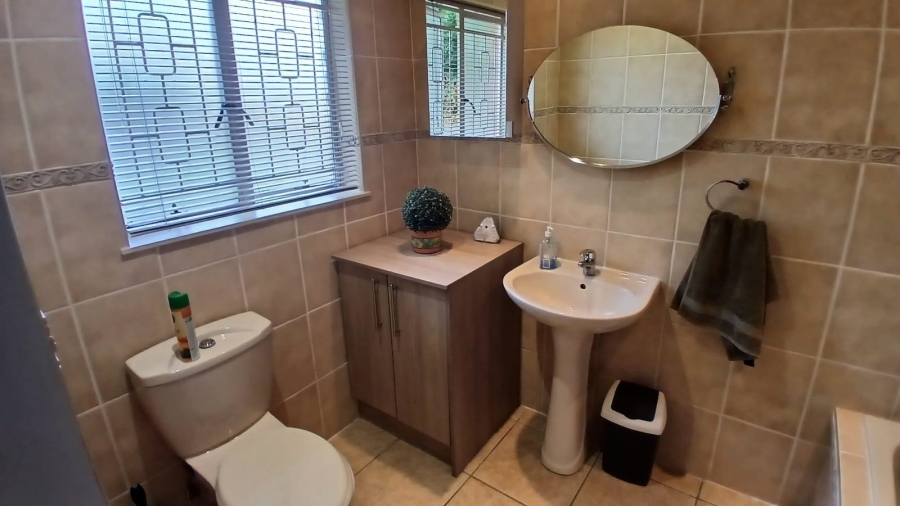 3 Bedroom Property for Sale in Fichardt Park Free State